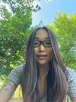 trytomakememoam webcam