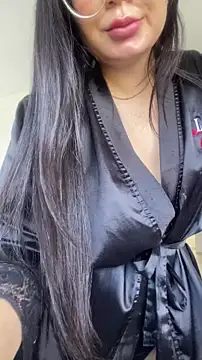 Mia_222 webcam