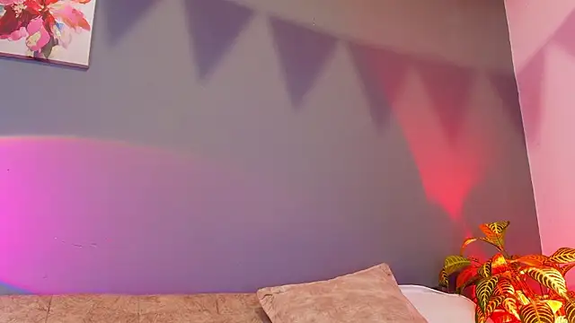 adara_johnson__ webcam