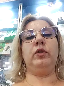 LustyyX webcam