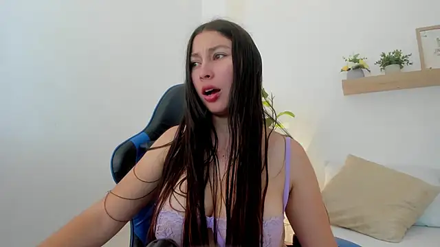 bella_99_ webcam