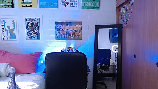 Amy66 webcam