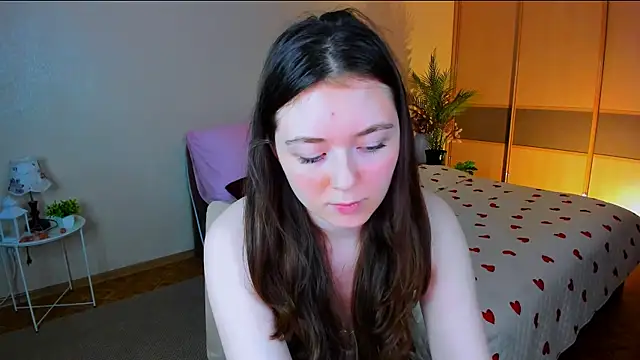 AlluringLookk webcam