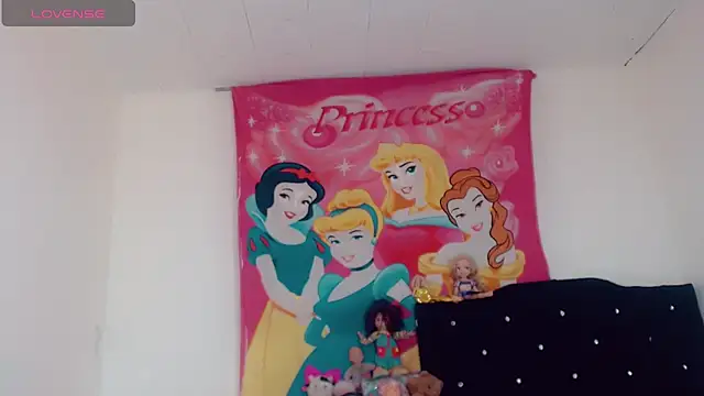 Oriana_braom webcam