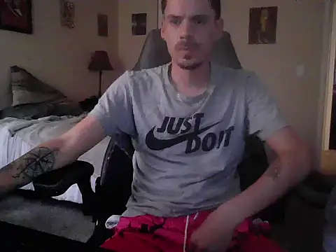 latinosatiro94 webcam