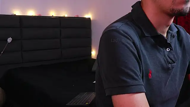 kathieandpovcock1 webcam