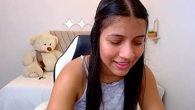 zara_cute webcam