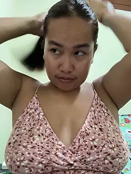 Ponthip webcam