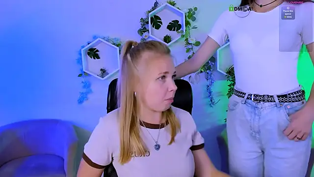 olivia_kit webcam