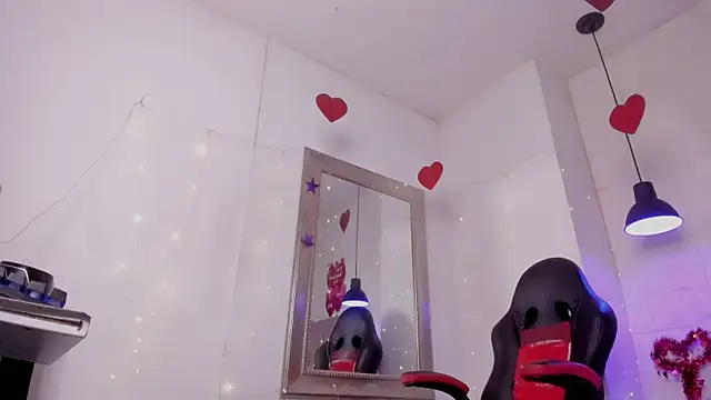 angel_hardy_dl