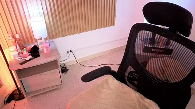 MarianL0ve webcam