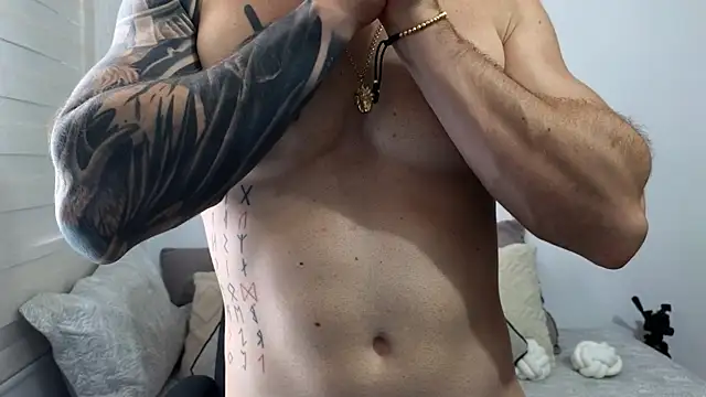 Isaac_Carter webcam