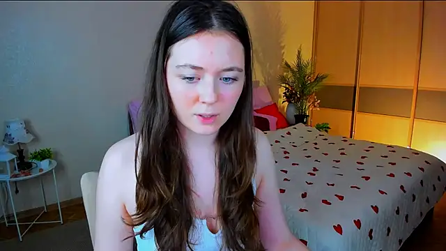 AlluringLookk webcam