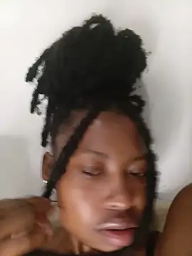 Sweethoneypot25 webcam