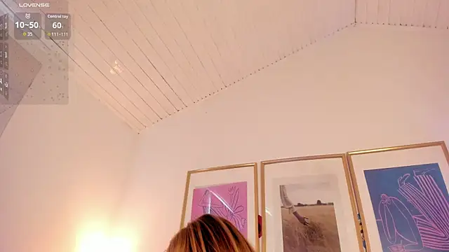 Lyana_xz live oral webcam show