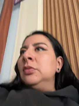 Abril_Luv webcam