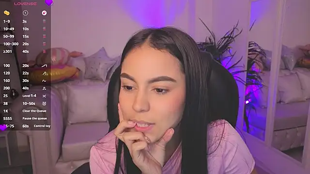 Aleejaa__ webcam