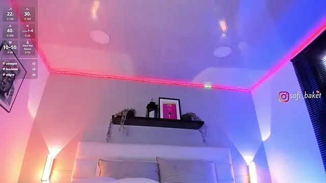 sofi_bakerr webcam