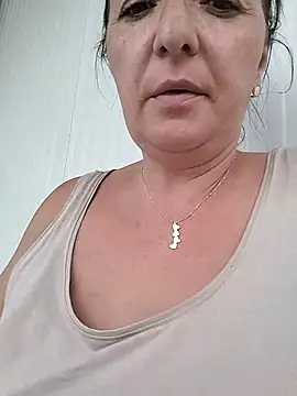 Milfa_nimfomana webcam
