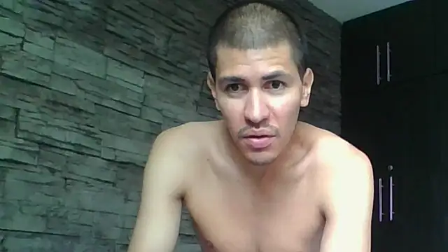 Sexylatin64 webcam