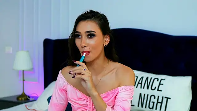 JessieePink webcam