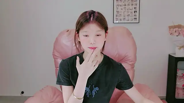 yang_12 webcam