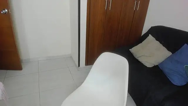 kiraGeiner webcam