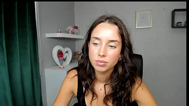 AdeleSolo webcam