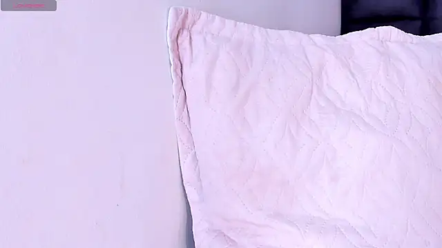 maddy__howard webcam