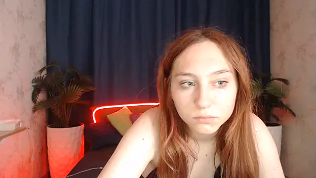 ModelGyrl webcam