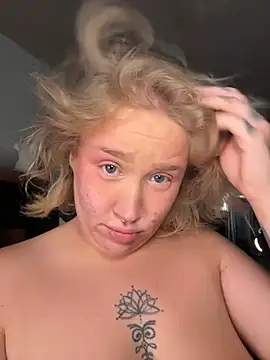 BlackLotos webcam