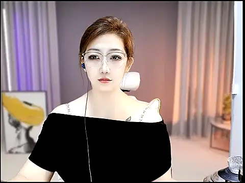 Mimi131499 webcam
