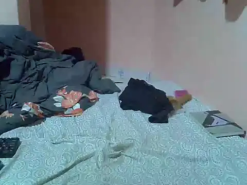 pretty_renor webcam