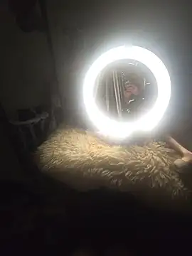 bloom-violetmoon webcam