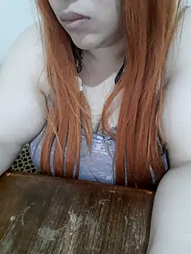 Madam_bezzzoul webcam