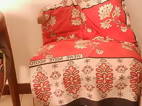 Teen_sleek webcam