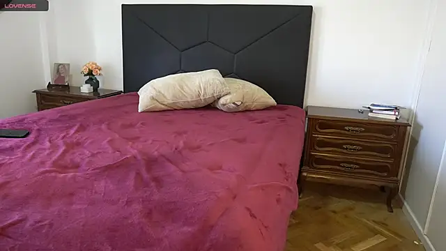 adellle webcam