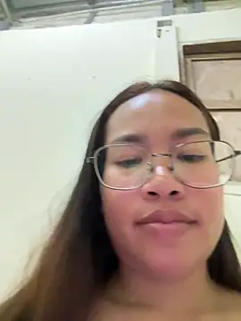 Ponthip webcam