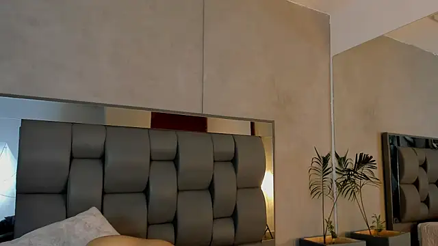 Charlie___Musk Live Web Cam Show
