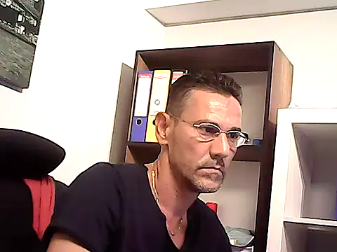 mastercharisma35 webcam