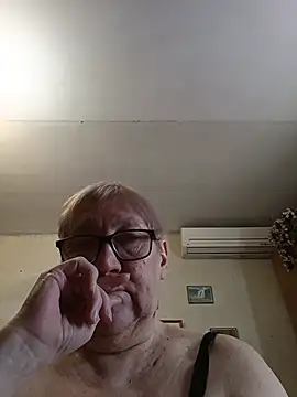 Molli1408 webcam