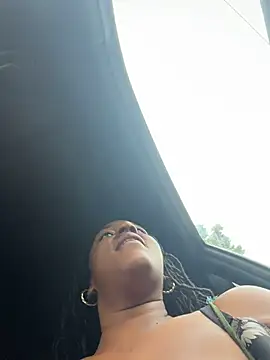 GirthGoddessCoco Live Web Cam Show
