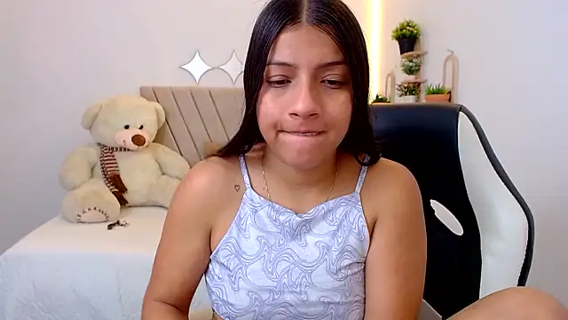 zara_cute webcam