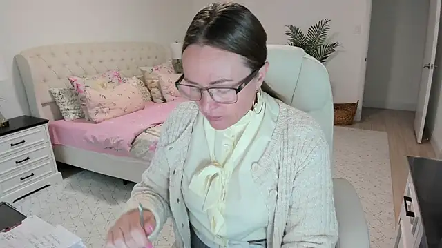 Vika73 webcam