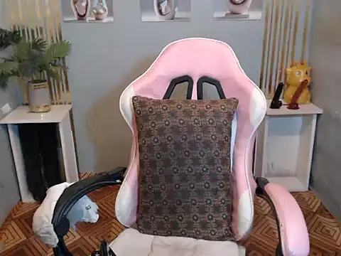 TsVelinda_Monroe webcam