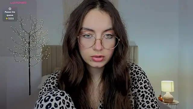 Real_cutie1 webcam