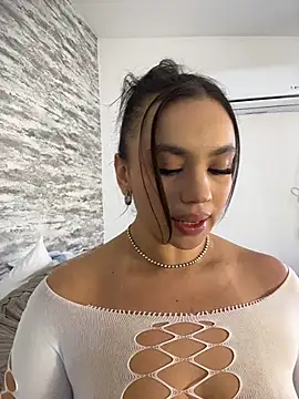 Meli-Bleir live cam on StripChat