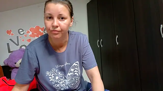 SweetMaddy888 webcam