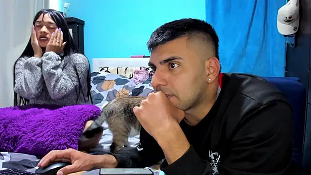 LazyandSniffer28 webcam