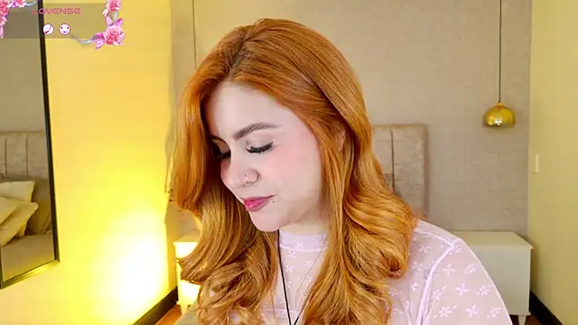 april_rousse webcam